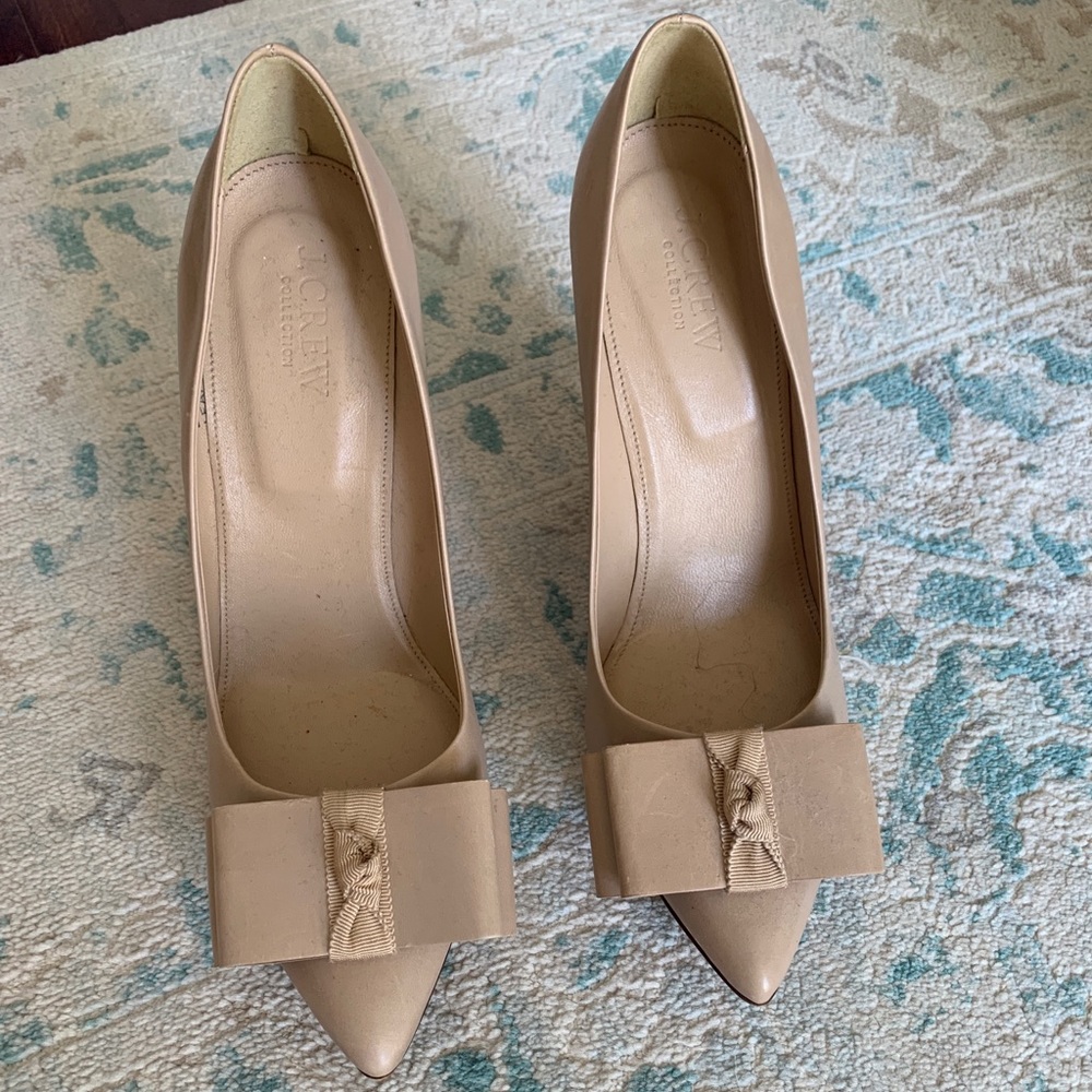 JCrew Vintage Genuine Leather Nude Pumps with Bow. Made in Italy. Size 7.5.